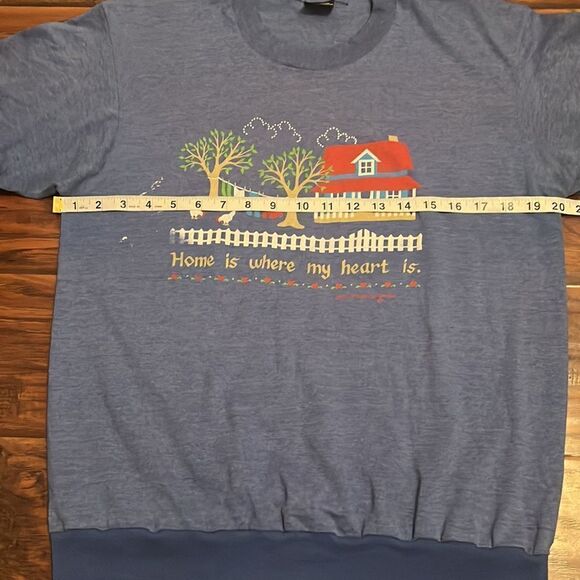 Vintage Screen Stars Best Home Is Where My Heart Is Graphic Pullover Sweater - Picture 10 of 10